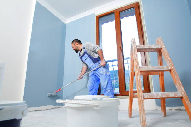 Best Trim and Molding Painting  in USA